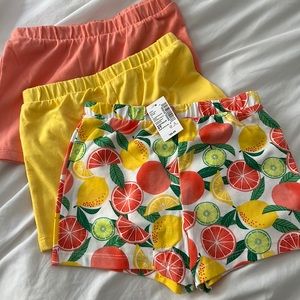 The children’s place shorts multi pack. NWT, size 5t